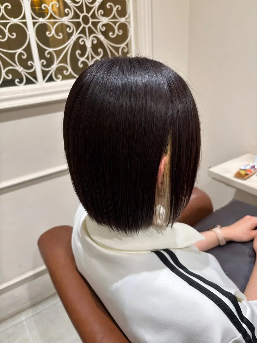ショート カット 縮毛矯正 FRAME ASUKAのヘアスタイル