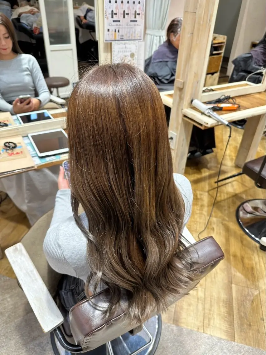 カラー 近藤 透明感カラー🫧のヘアスタイル