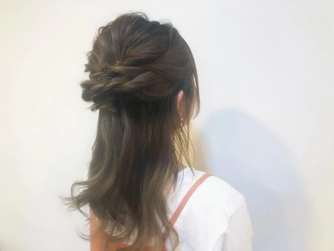 ヘアアレンジ 藏本 剛史のヘアスタイル