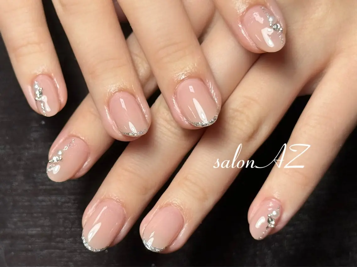 ネイル アートネイル 長さ出し フットネイル フレンチネイル ジェルネイル ハンドネイル salon AZのネイルデザイン