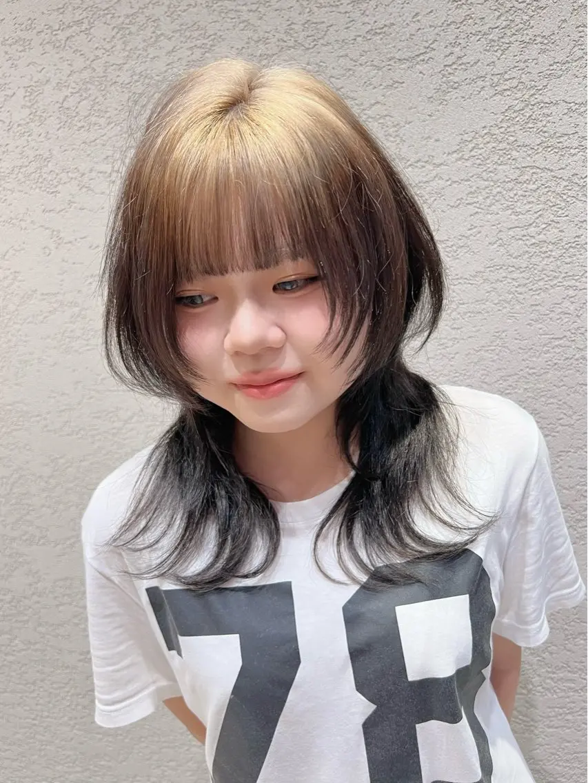 ミディアム カラー カット ヘアカラー トリートメント 興津/韓国レイヤー ダブルカラー美髪縮毛のヘアスタイル