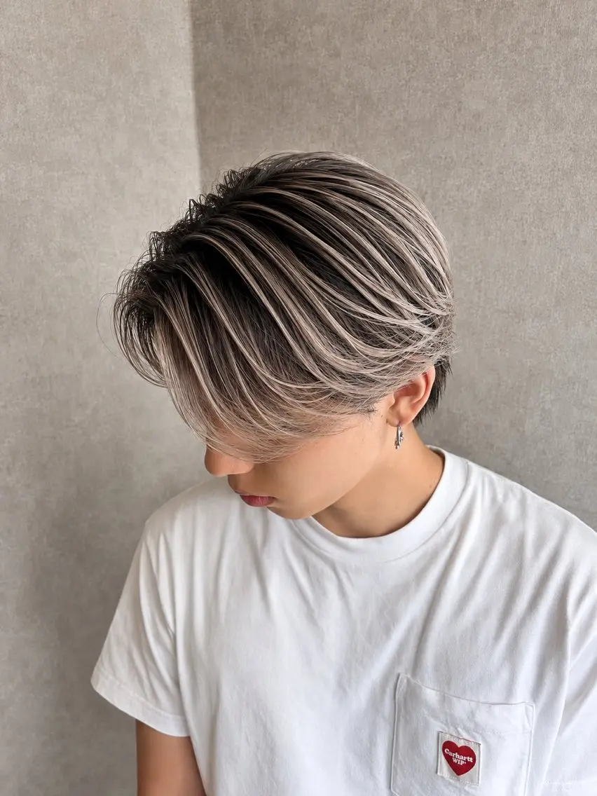 カラー メンズ メンズバレイヤージュ バレイヤージュ ヘアカラー バレイヤージュ特化｜ Takuのヘアスタイル