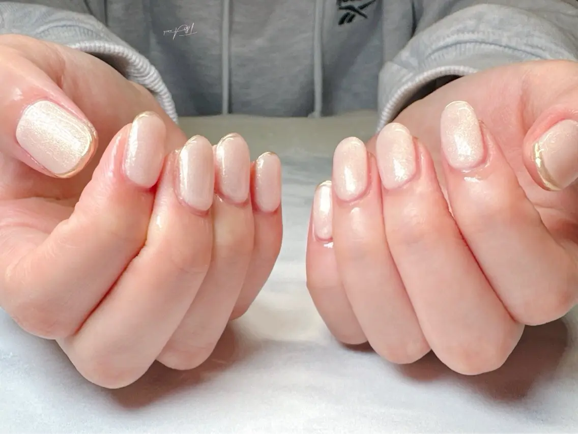 ネイル ジェルネイル ゴールド ニュアンスネイル オフィスネイル スカルプネイル T&A nailのネイルデザイン