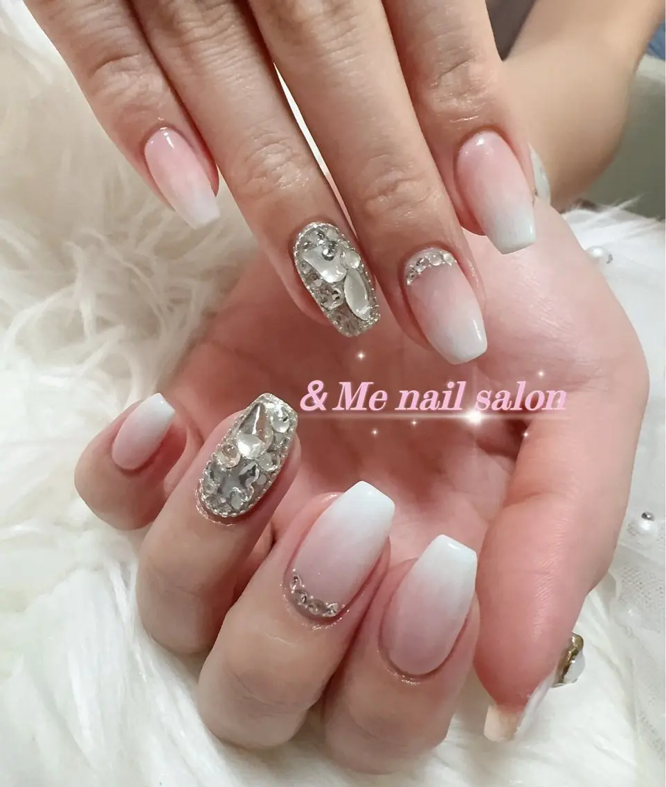 ネイル ハンドネイル ＆ME アンドミーのネイルデザイン