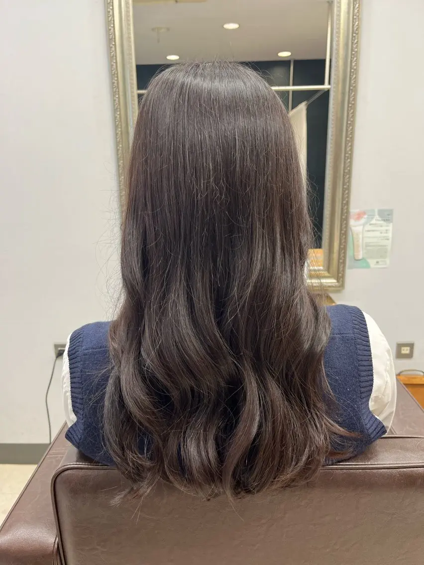 ロング 産休の為お休みです! 小島凜のヘアスタイル