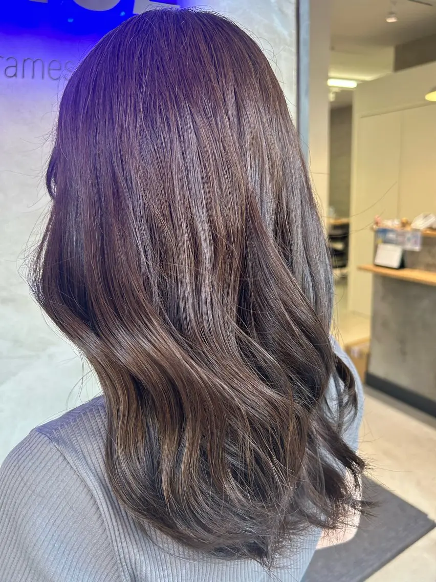 ロング カラー カット ヘアカラー トリートメント 🧸顔まわり 山形紗奈🧸のヘアスタイル