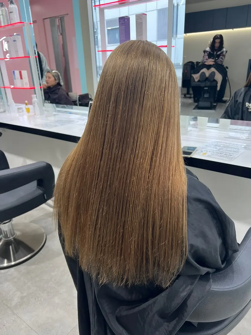 カラー ミルクティー・透明感 🏹REN🏹のヘアスタイル