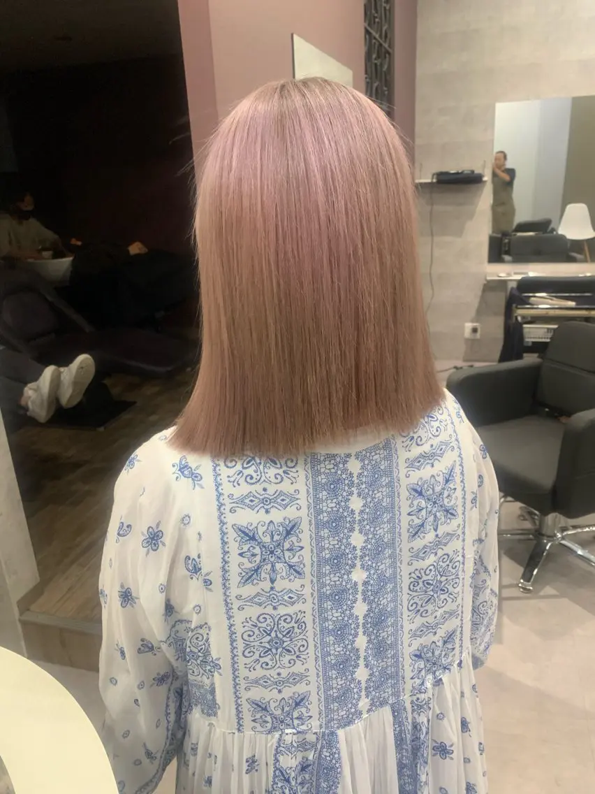 カラー 酸性ストレート 髪質改善のヘアスタイル