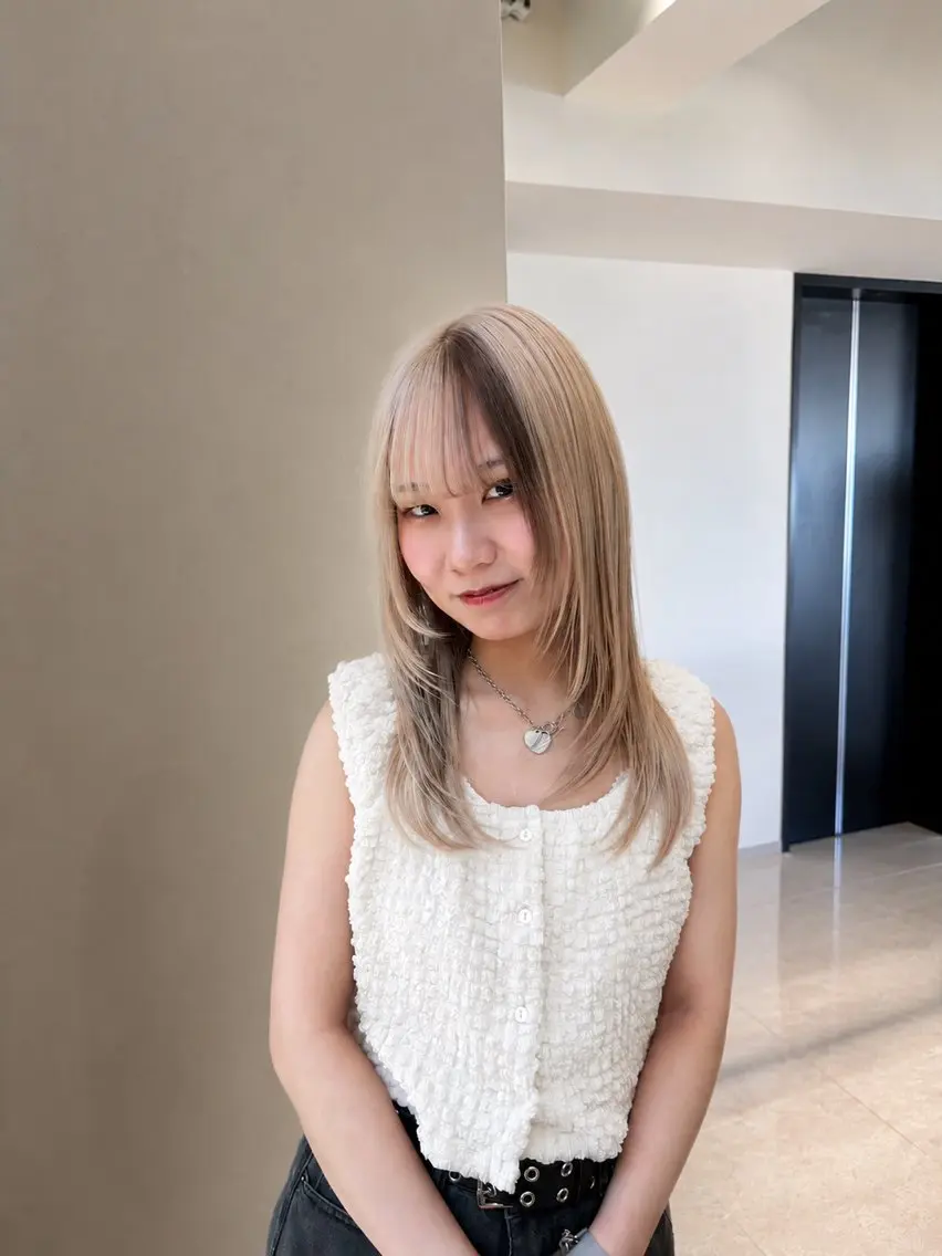 ミディアム カット ヘアカラー 似合わせ特化🦕 レイヤー/見正 恵弥のヘアスタイル
