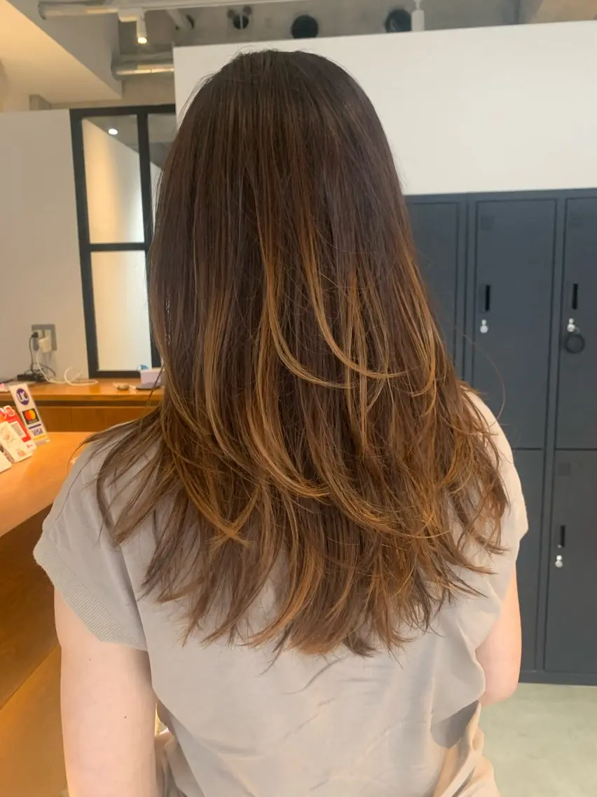 ミディアム カラー パーマ 地毛風カラー /横山大樹のヘアスタイル