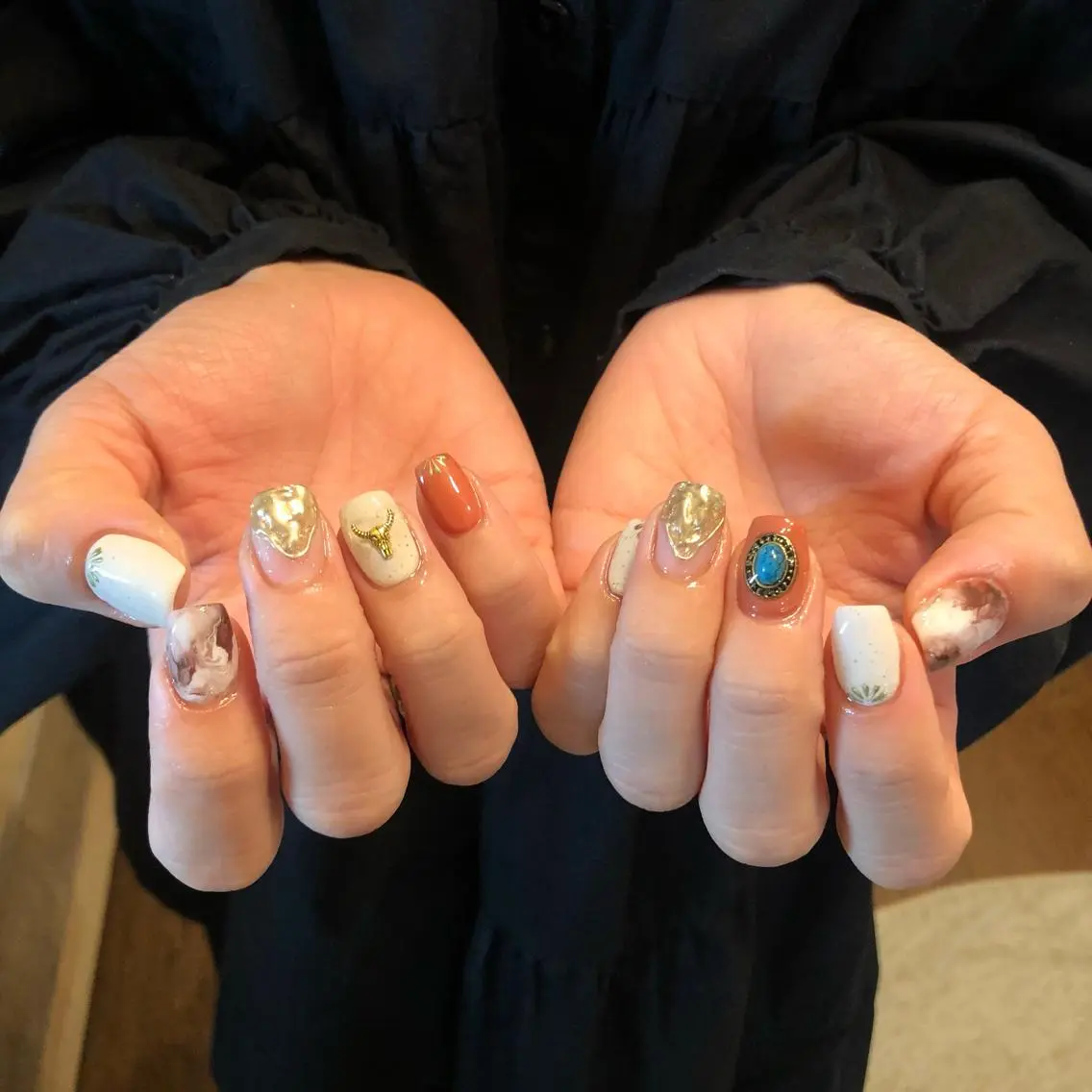 ネイル ハンドネイル フットネイル ハンドケア Miyagi Asamiのネイルデザイン