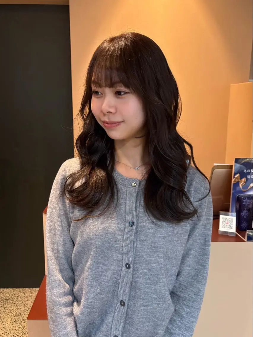 カラー YOKE akaneのヘアスタイル