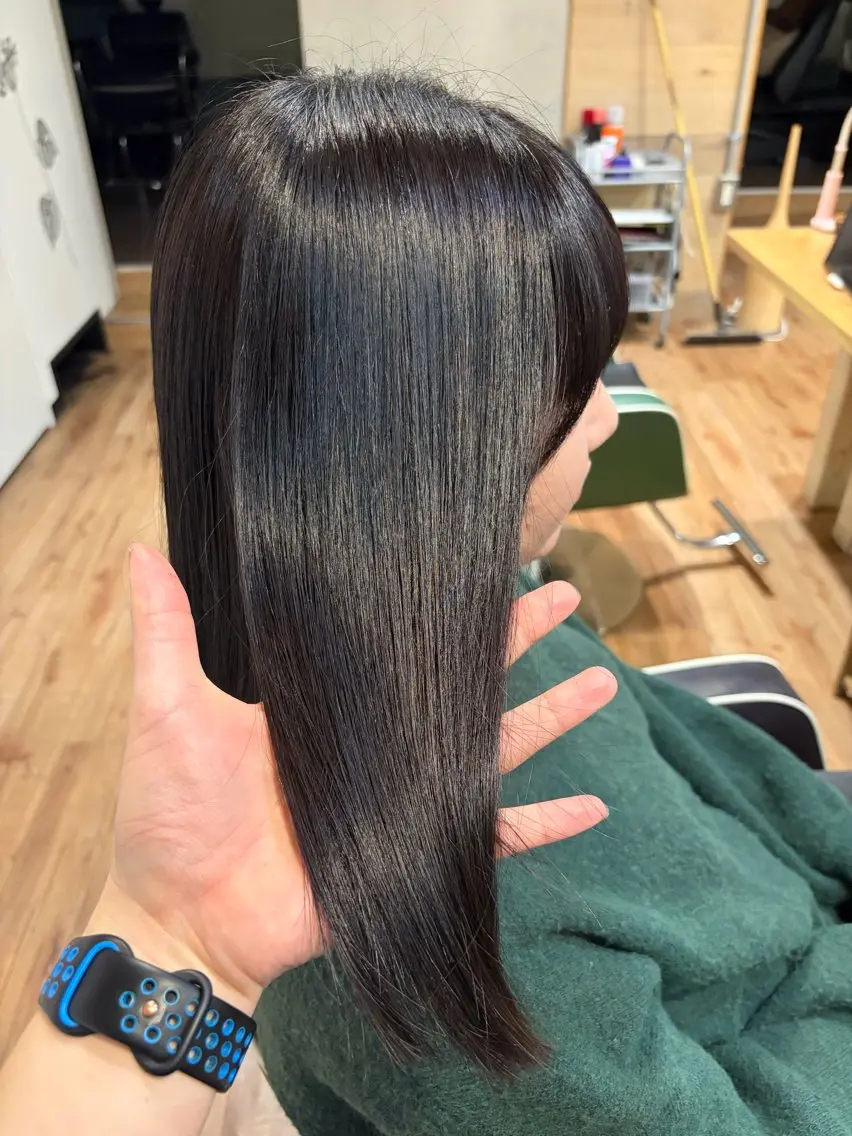 セミロング カット ヘアカラー トリートメント ✨ショート/ボブ 縮毛矯正✨アキラのヘアスタイル