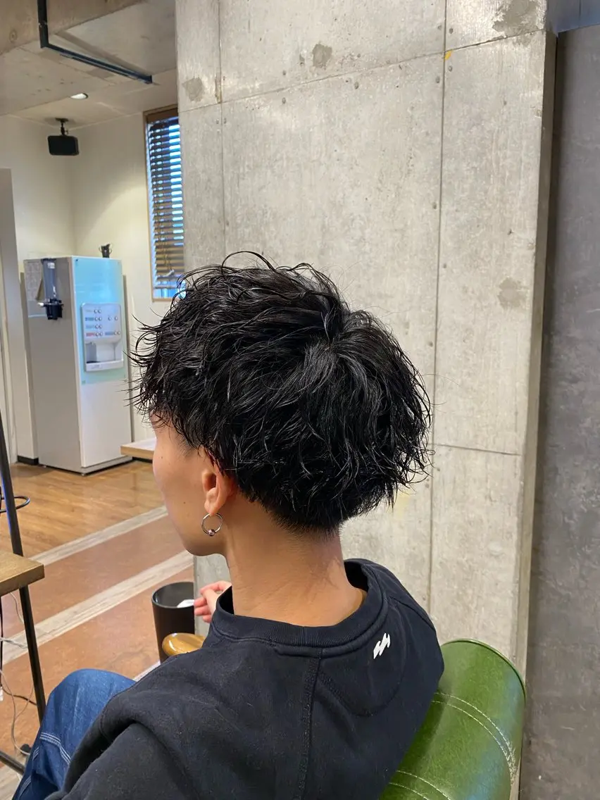 パーマ メンズ メンズパーマ カット パーマ トリートメント 山﨑 優真のヘアスタイル