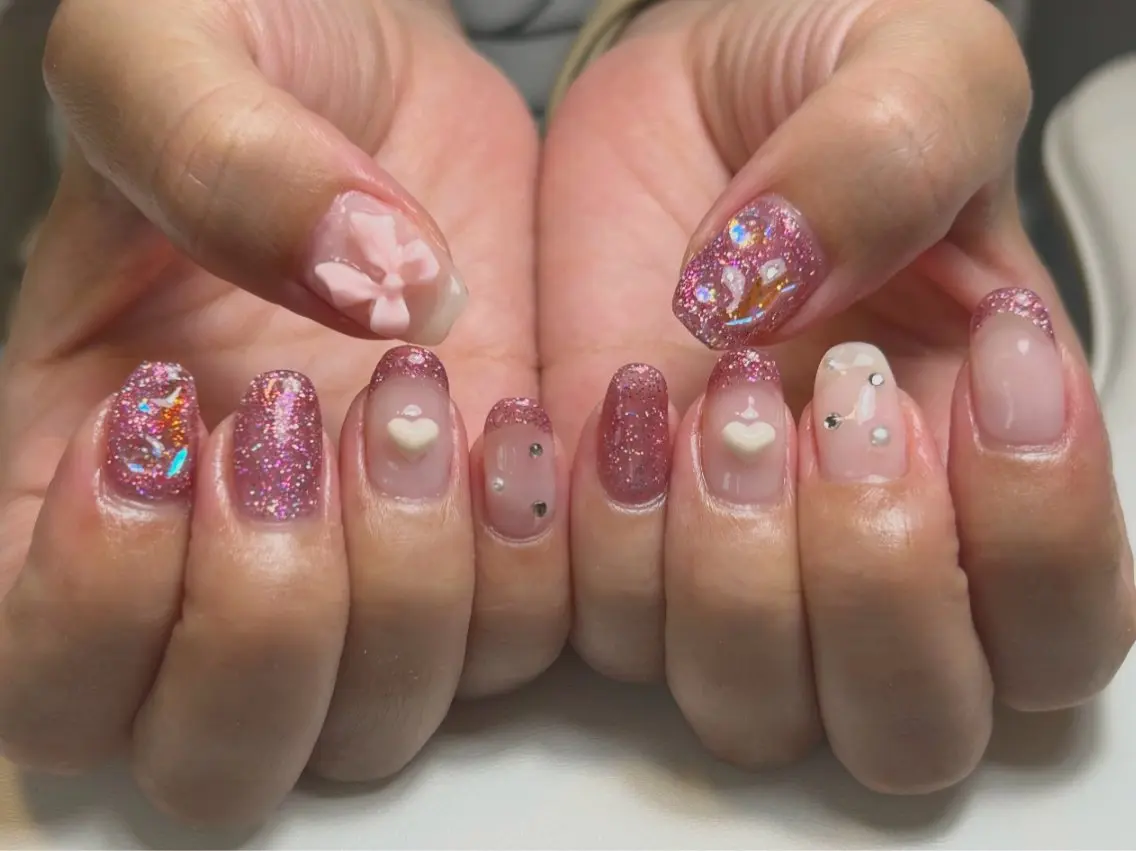 ネイル 佐藤 友里絵のネイルデザイン