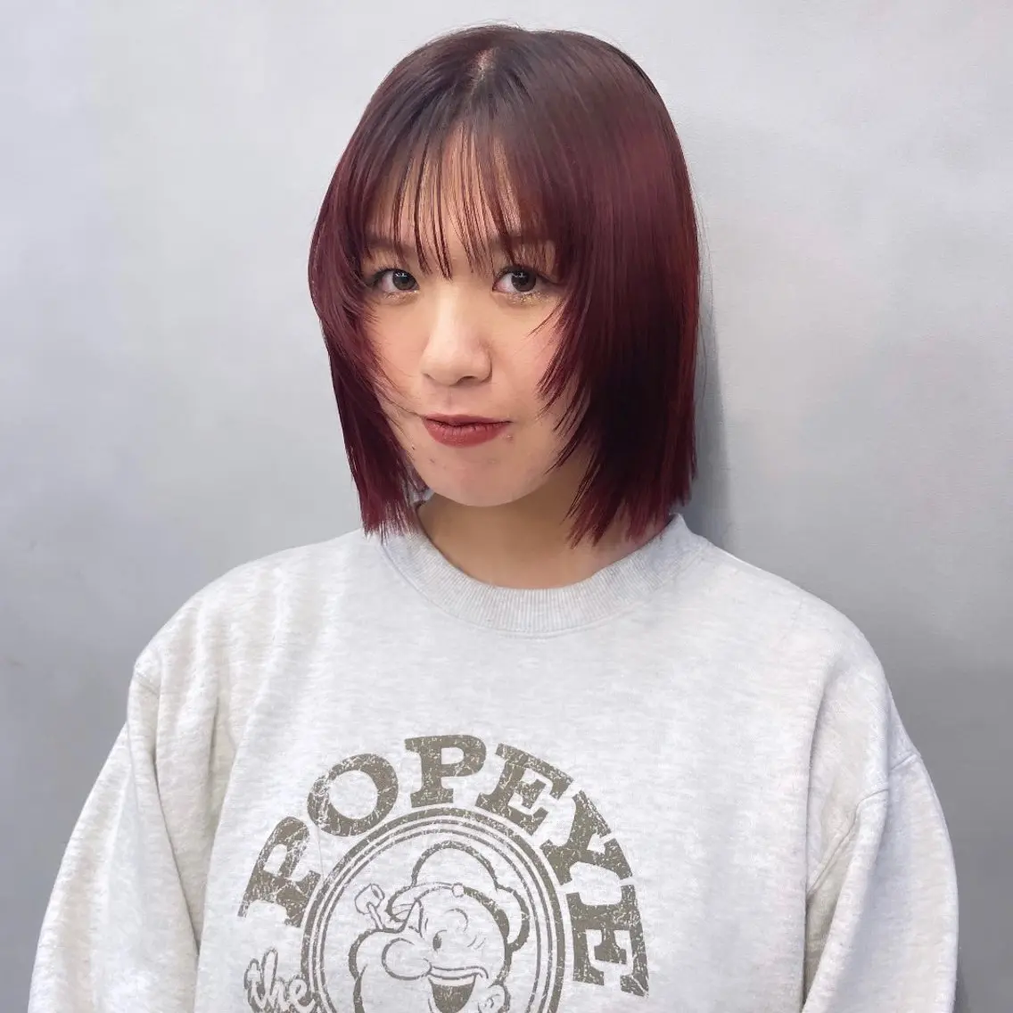 ミディアム カラー ブリーチ レッドカラー 顔周りカット Rui/透明感カラー 暖色/レイヤーカットのヘアスタイル