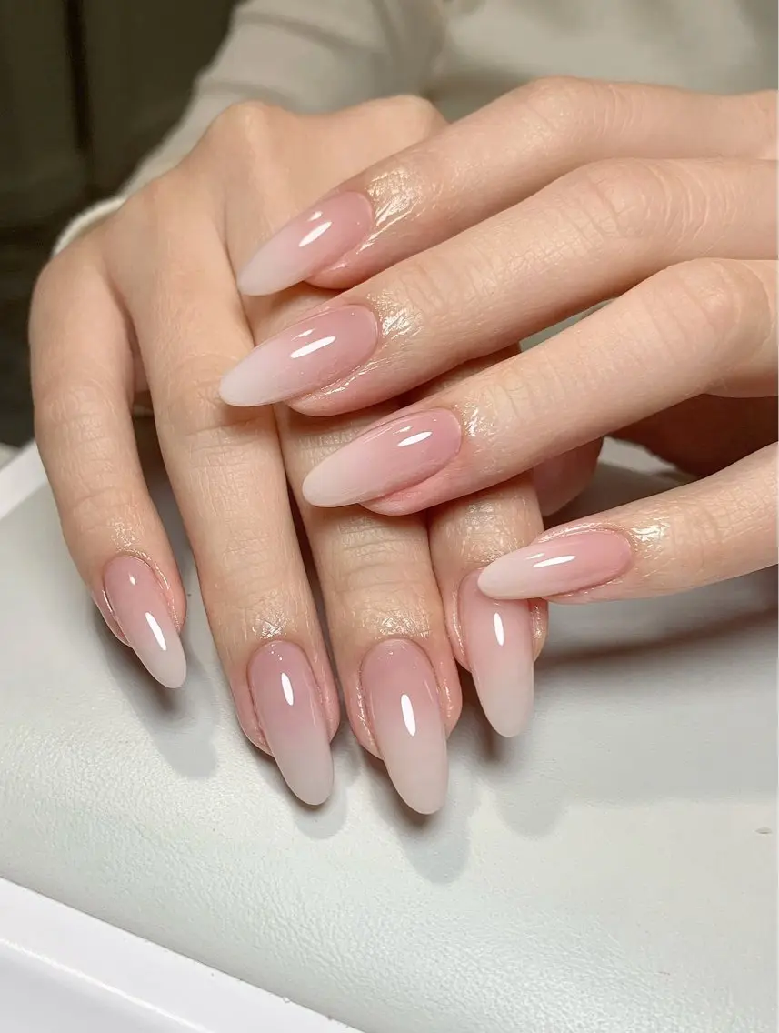ネイル オーロラネイル 長さ出し フットネイル 韓国ネイル ラメ(グリッター) ハンドネイル 👍thumbs up nail👍のネイルデザイン