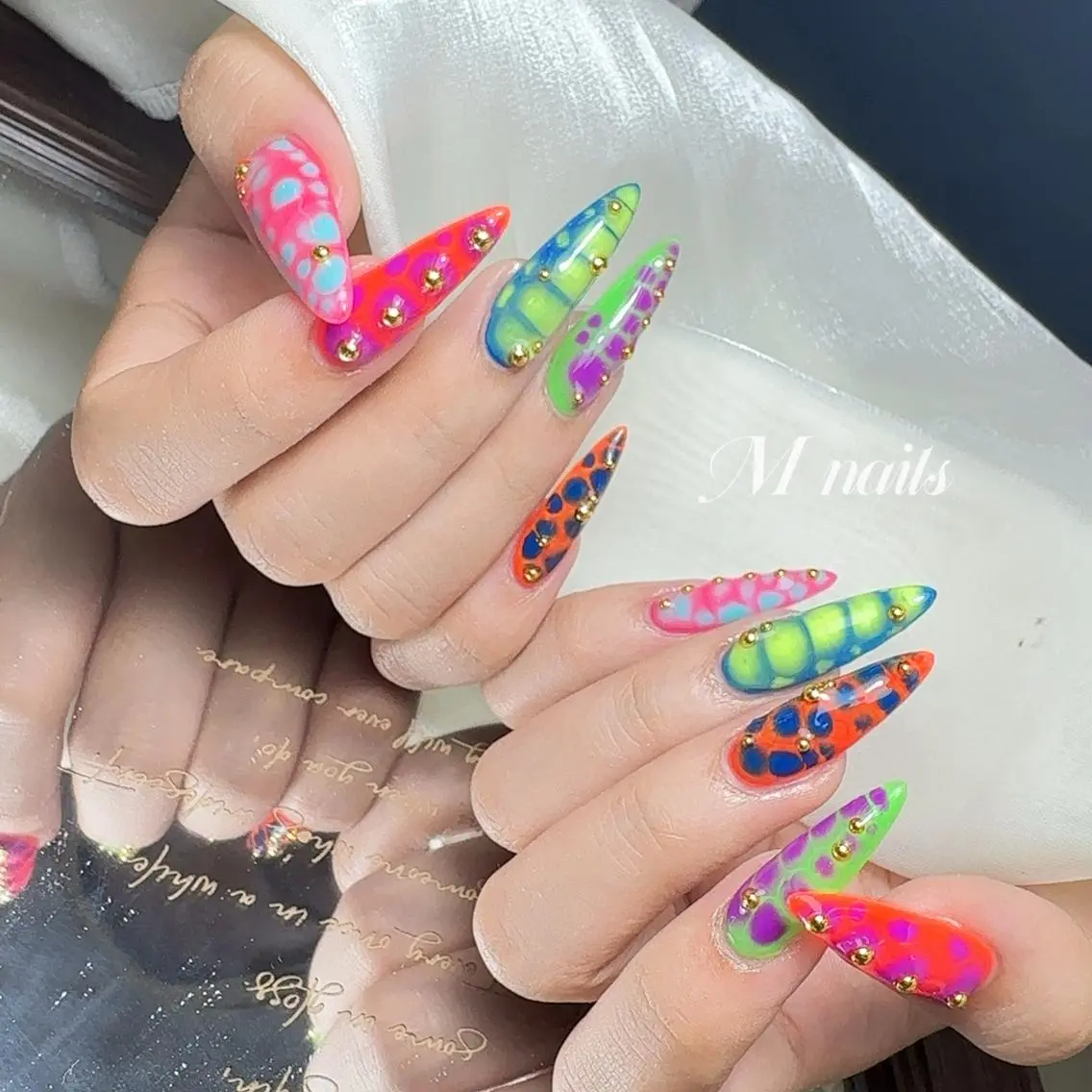 ネイル M 🌷Nail 長さだし専門店のネイルデザイン