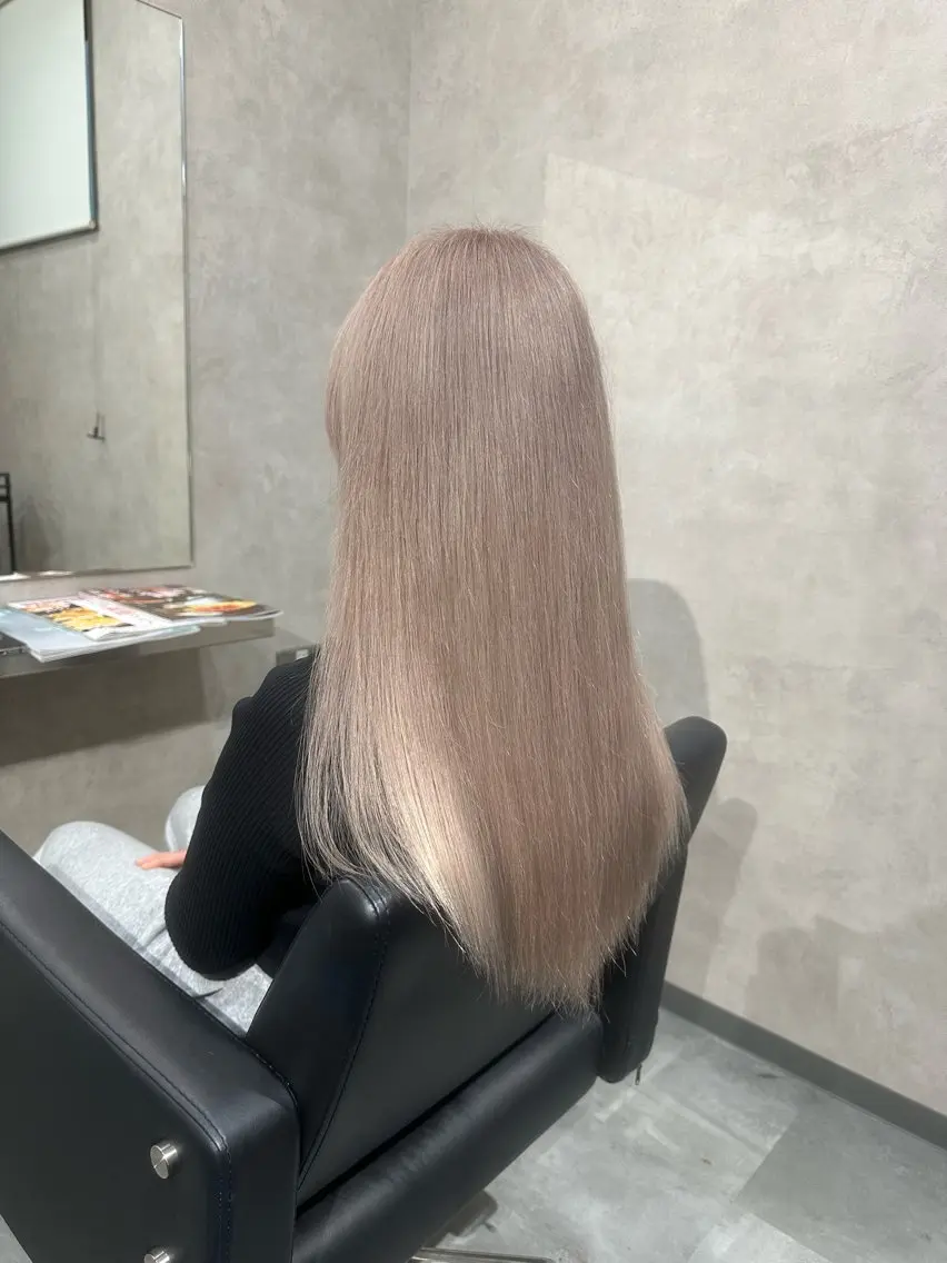 ロング カラー ヘアアレンジ ベージュカラー ミルクティーベージュ ヘアカラー 境町/透明感カラー/ レイヤー/中茎涼太のヘアスタイル