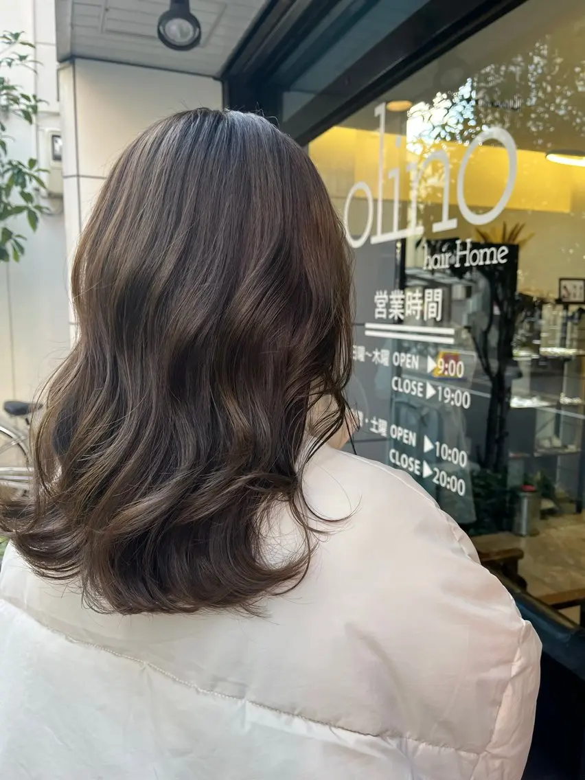 ミディアム カット ヘアカラー トリートメント 坂谷 BUCKS/縮毛矯正のヘアスタイル