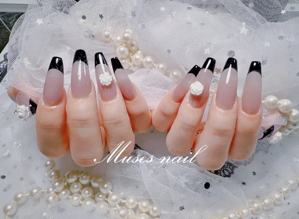 ネイル MUSES Nail@新大久保のネイルデザイン