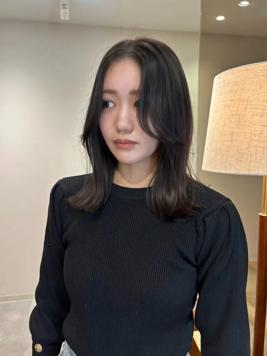 ミディアム カラー カット ヘアカラー トリートメント 透明感✨女性特化💙 chihiroのヘアスタイル