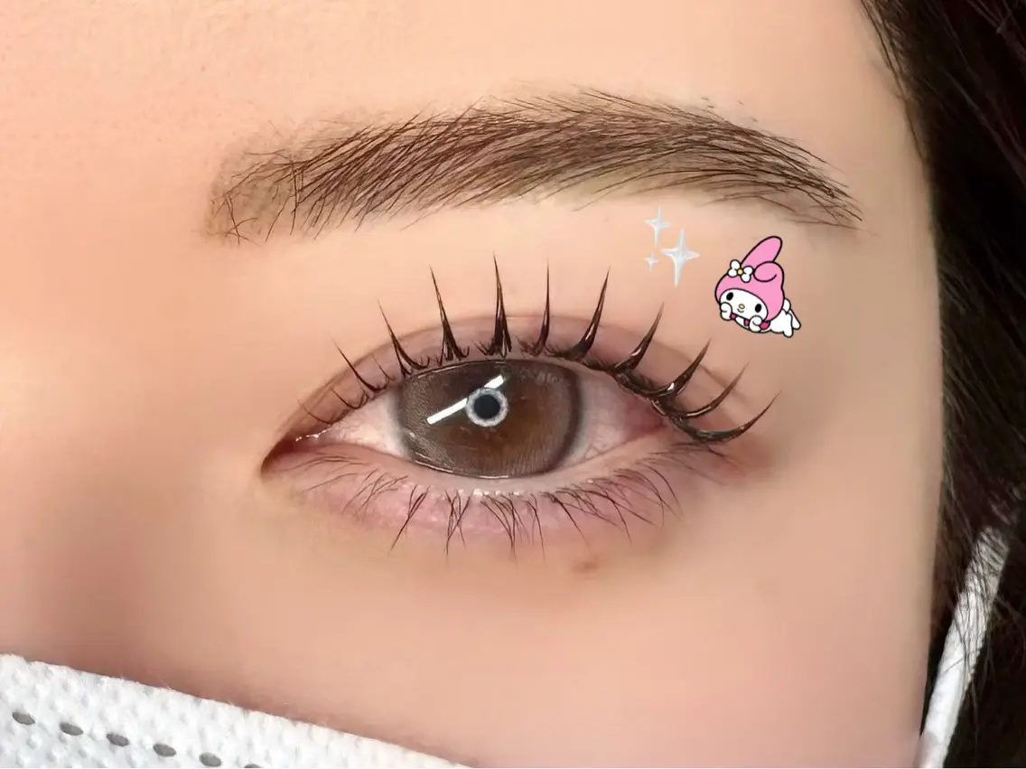 眉ワックスの写真