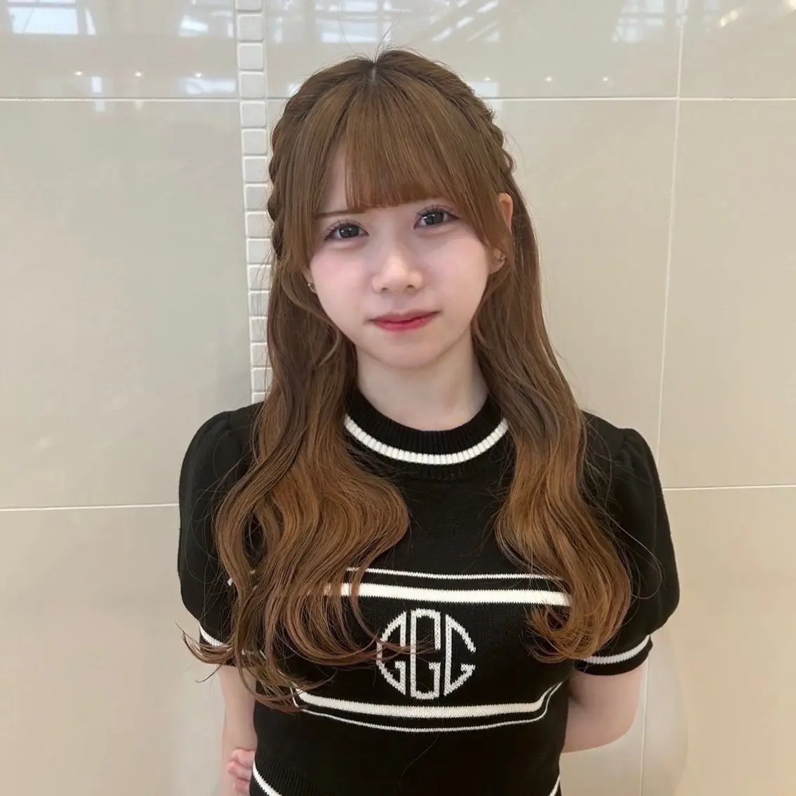 ロング ヘアアレンジ moe🎀 透明感♡似合わせのヘアスタイル