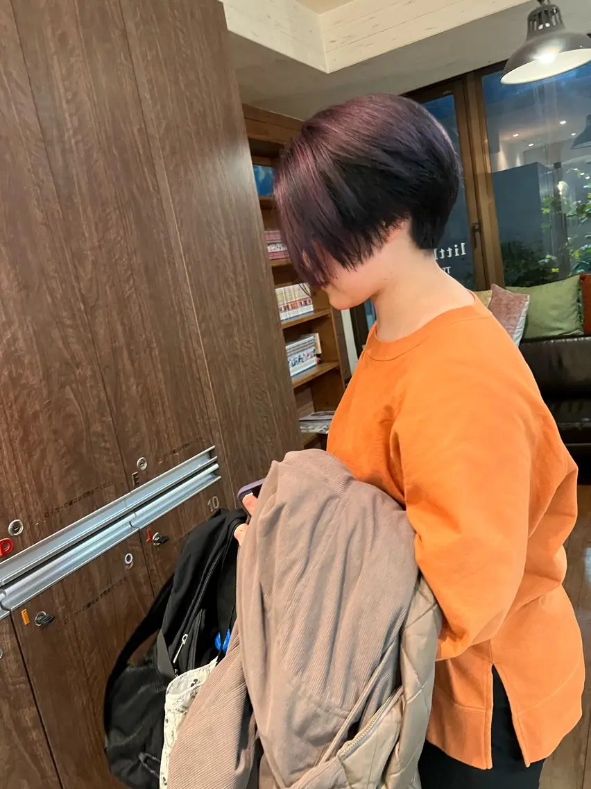 ショート カラー カット ヘアカラー トリートメント 透明感・艶感 小坂隼斗のヘアスタイル