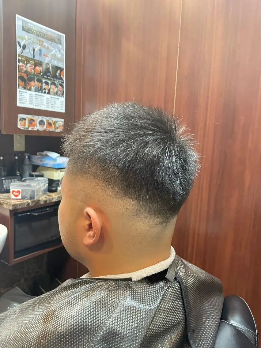ショート メンズ 大竹 翔のヘアスタイル
