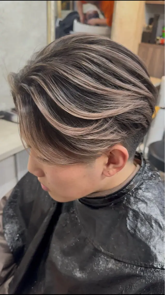 カラー メンズ カット ヘアカラー 🇺🇸🌊矢野 翔太🌞🗽のヘアスタイル