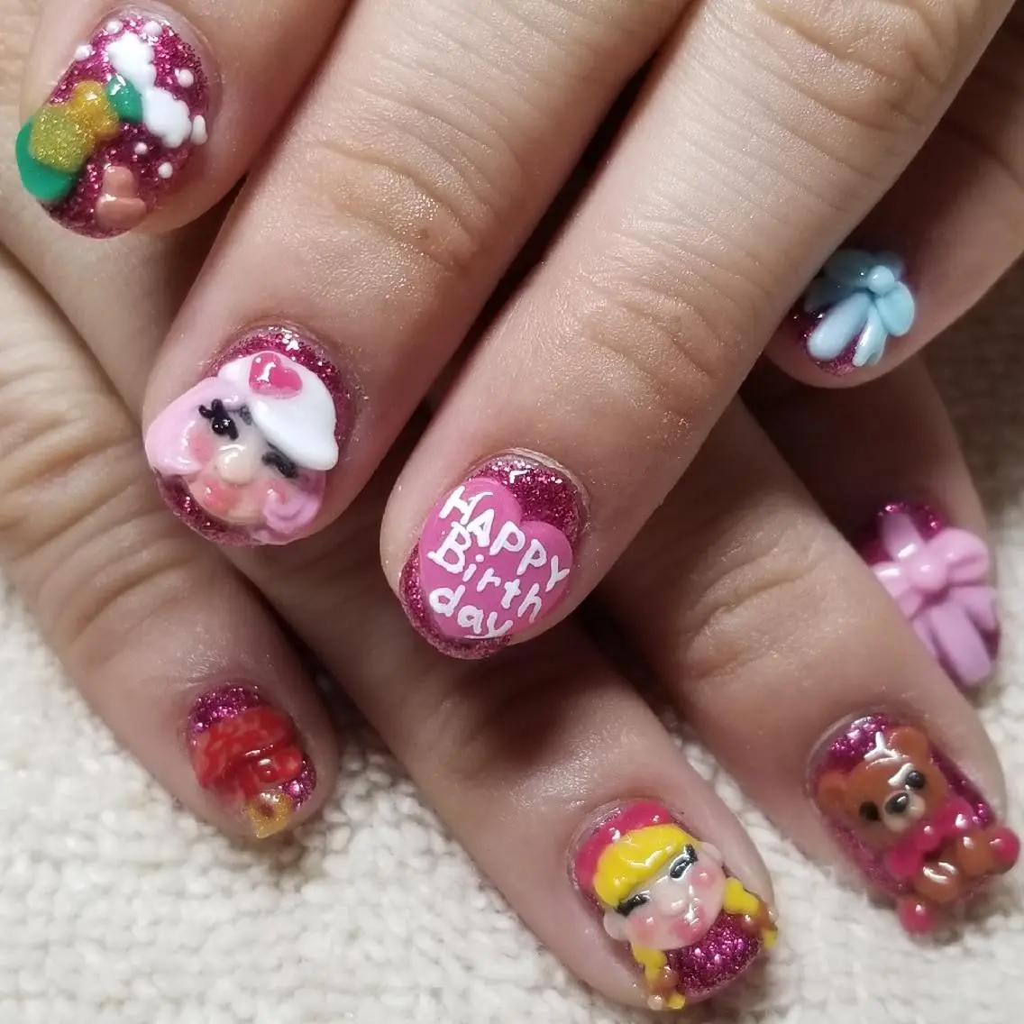 ネイル ラメ(グリッター) ピンク ハンドネイル よしだ ひろきのネイルデザイン