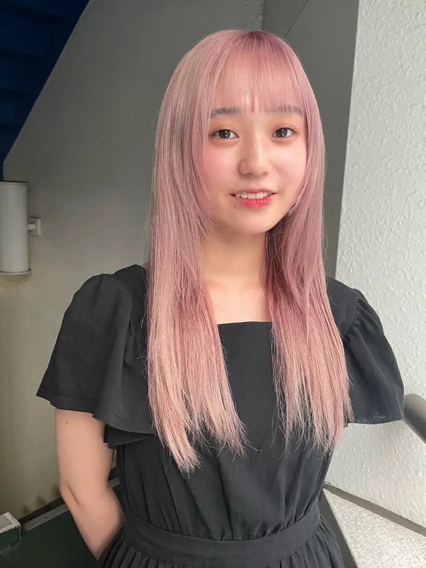 ロング カラー ピンクカラー ハイトーン/レイヤー 🌸さくらのヘアスタイル