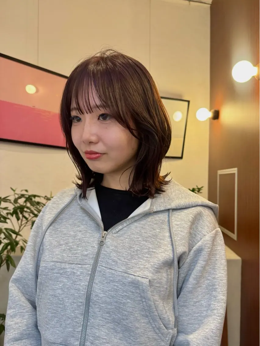 ミディアム カラー illatos あやののヘアスタイル