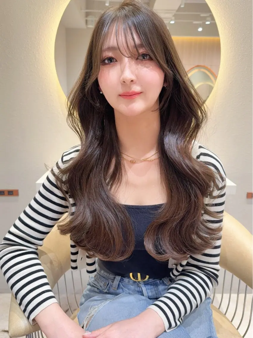 ロング カラー カット ヘアカラー トリートメント 縮毛矯正✨🫧 レイヤー川村利幸のヘアスタイル