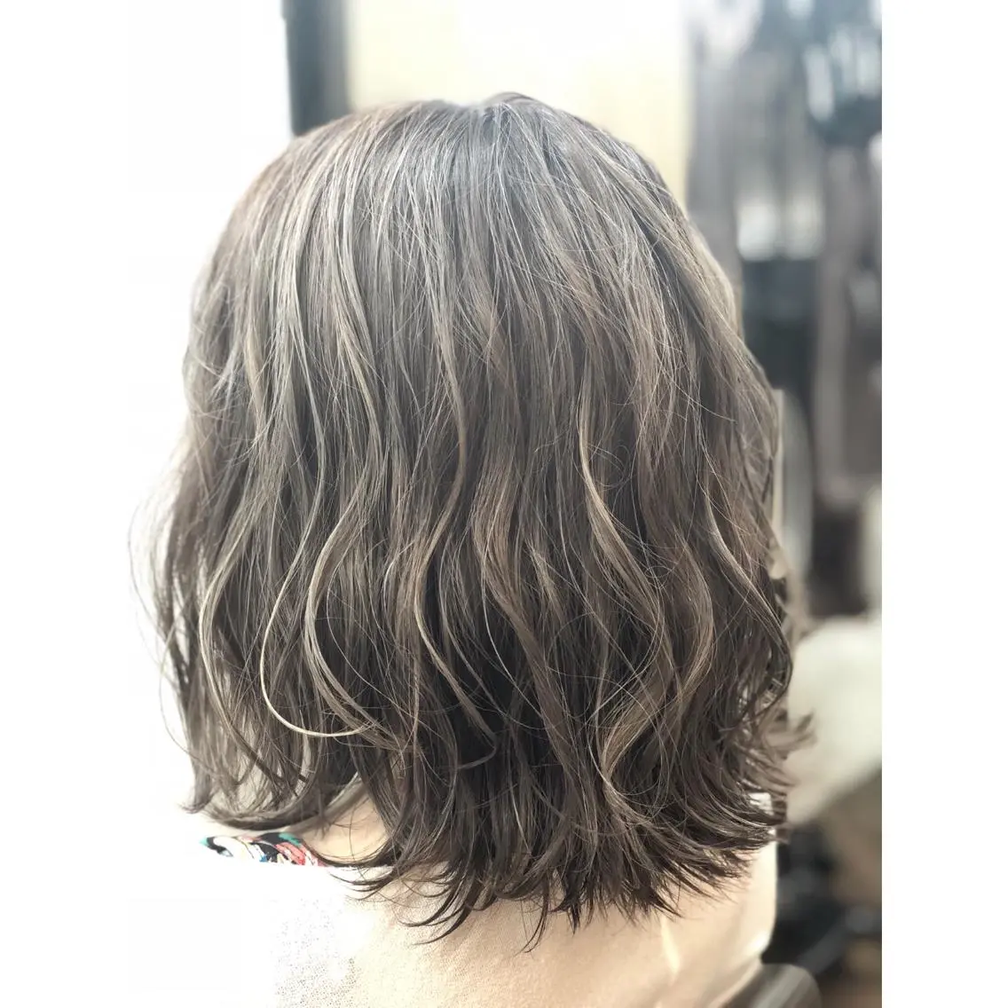 ミディアム ハイライト YOFAhair芦屋 峰★カラーリストのヘアスタイル