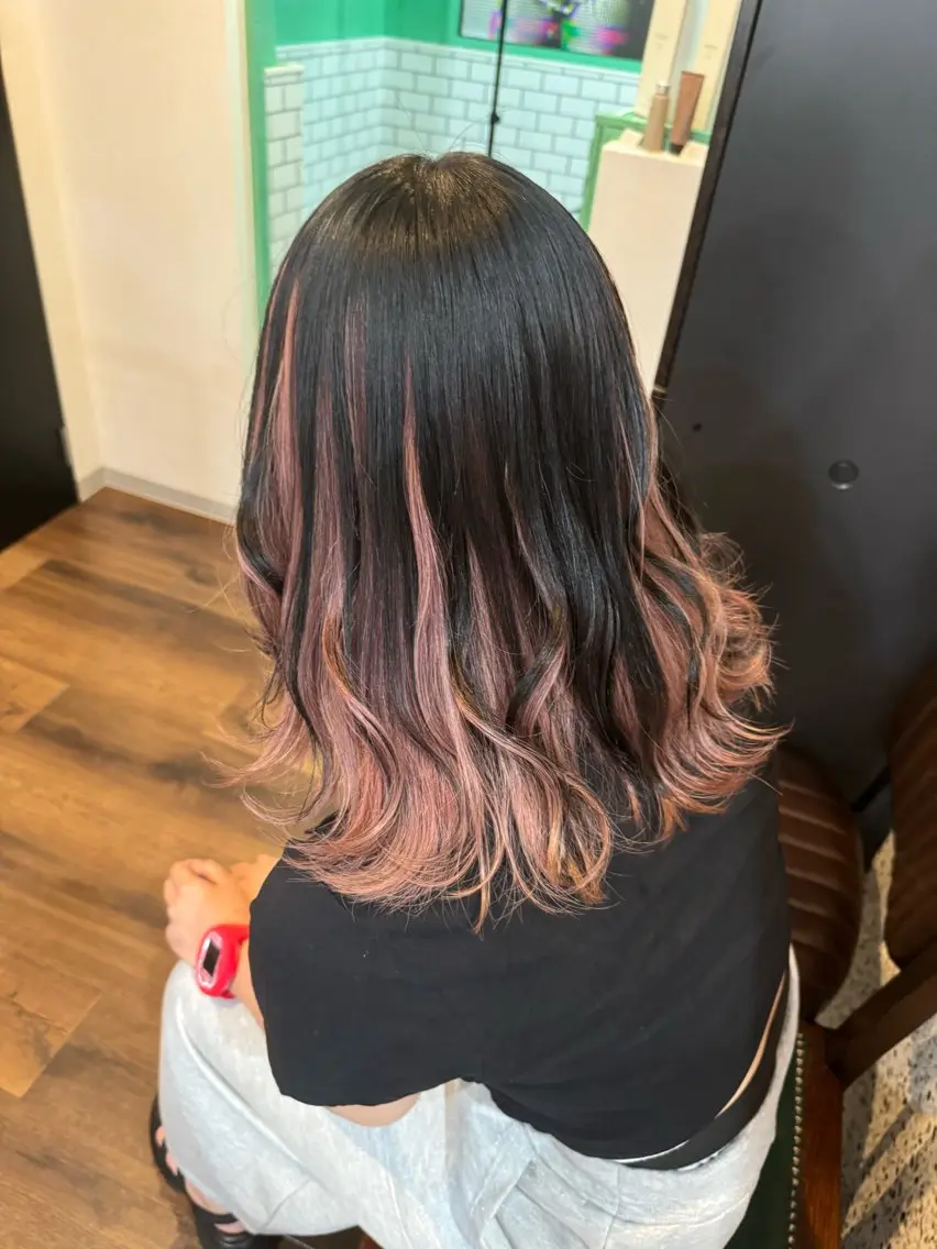 ミディアム ハイトーン🎀 MIYU💖のヘアスタイル