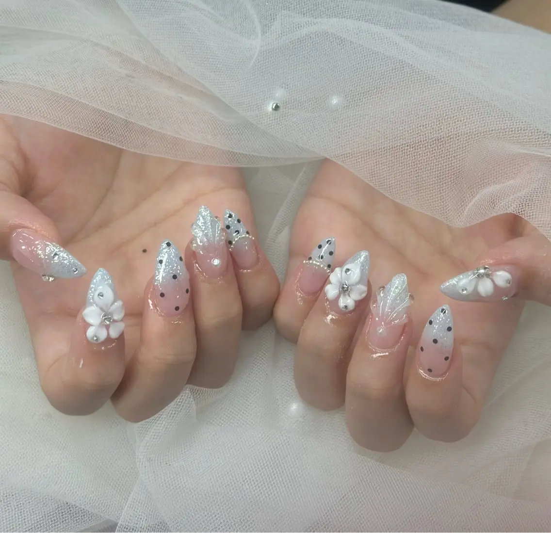 ネイル ハンドネイル R Nailのネイルデザイン