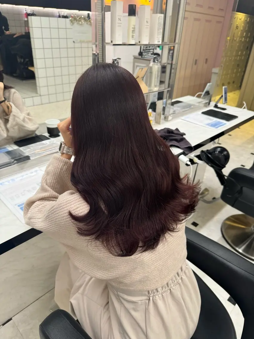 ロング ヘアカラー トリートメント ヘアセット ♥️韓国風透明感 暖色misa♥️のヘアスタイル