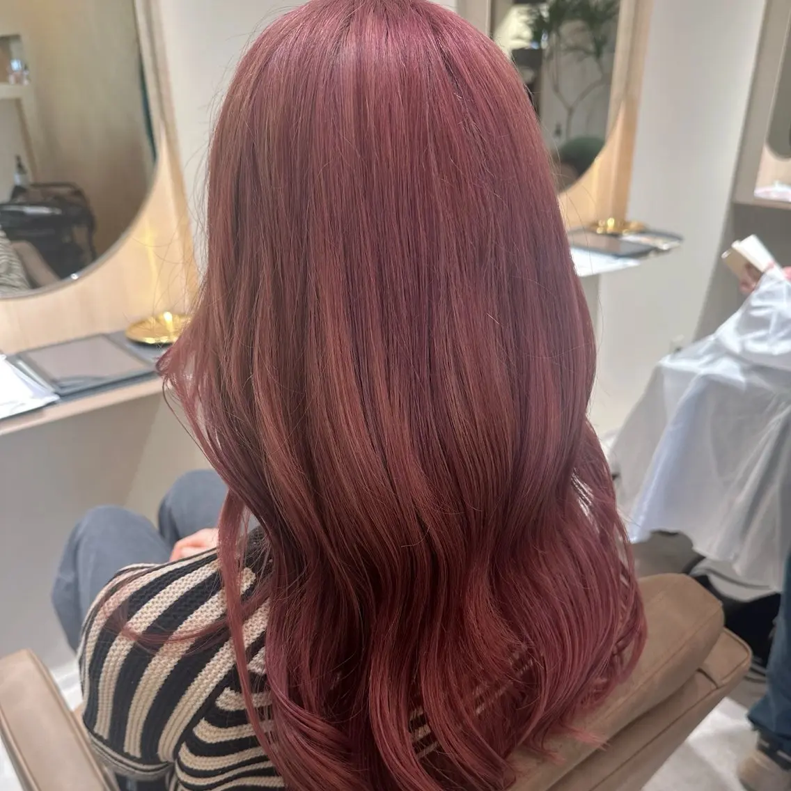 ロング カラー ピンクカラー 高橋 那美のヘアスタイル