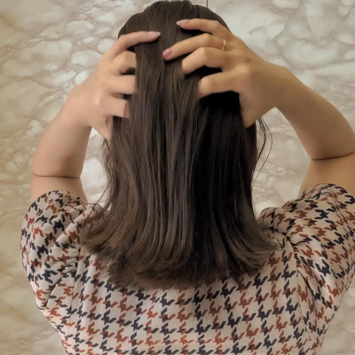 ミディアム カラー 極上の艶髪 RINAのヘアスタイル