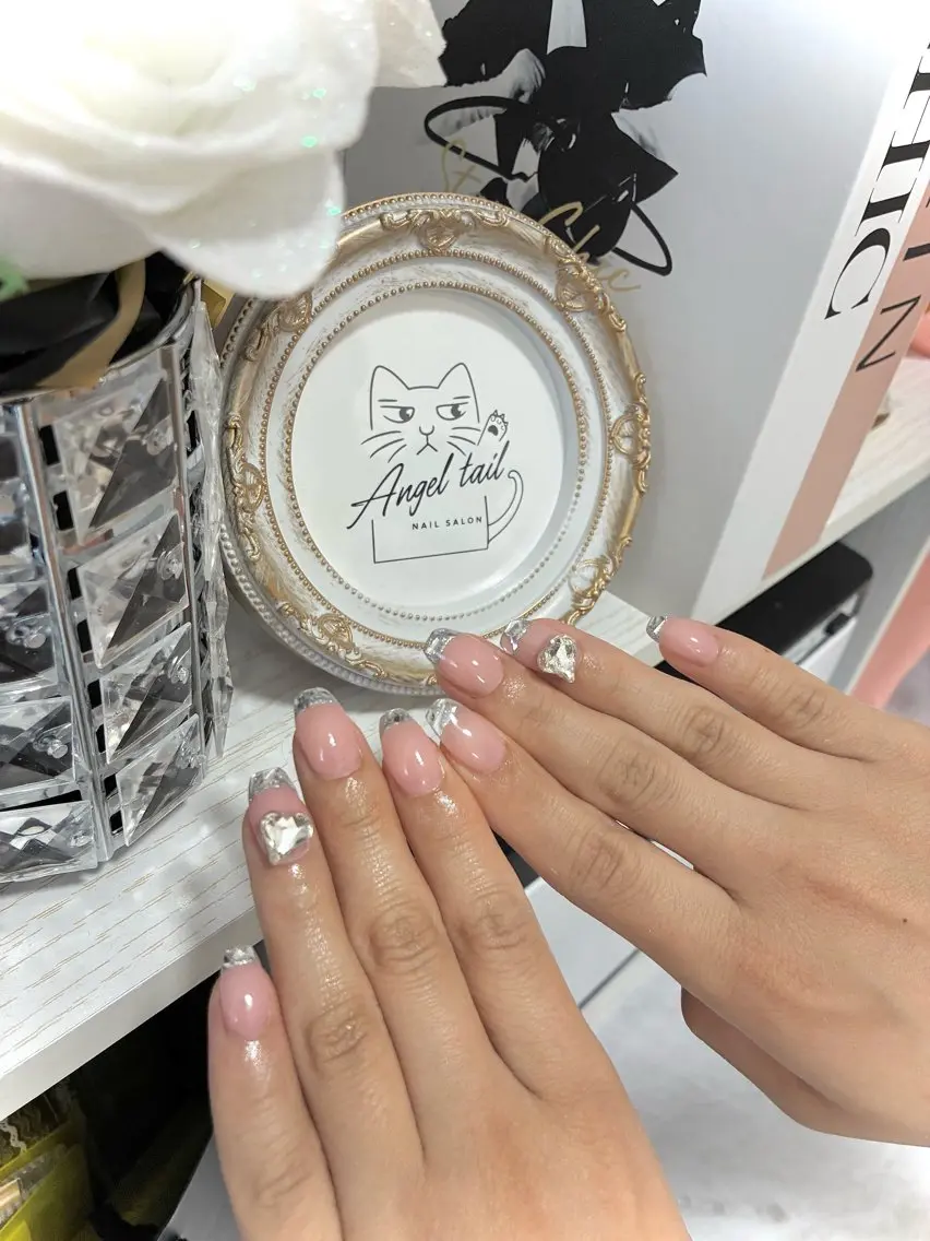 ネイル ハンドネイル Angel tailのネイルデザイン