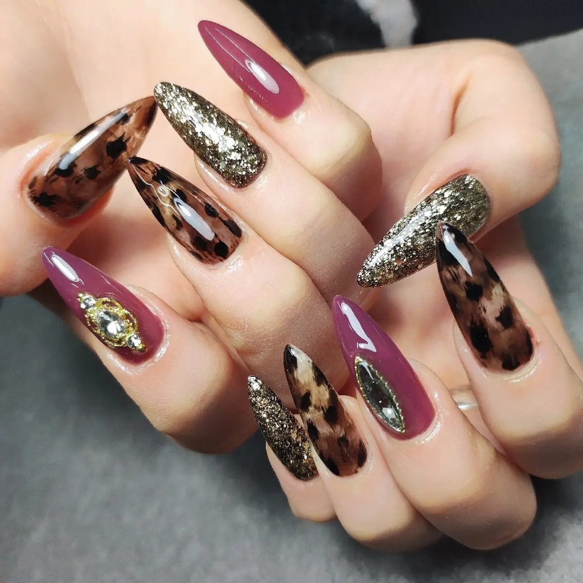 ネイル アニマル柄 ロングネイル ハンドネイル 個人サロン saltnailのネイルデザイン