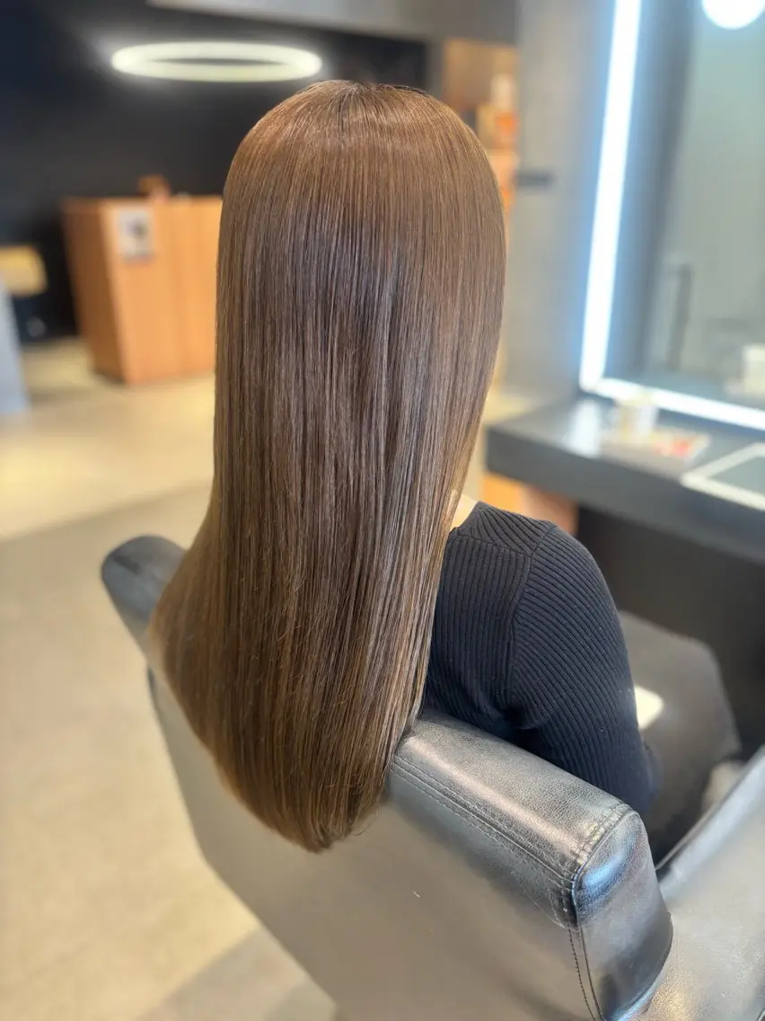 ロング カラー ベージュカラー ブリーチ 透明感カラー ブリーチなしカラー カット ヘアカラー トリートメント RABU /髪質改善 伏見/ヘアケアサロンのヘアスタイル