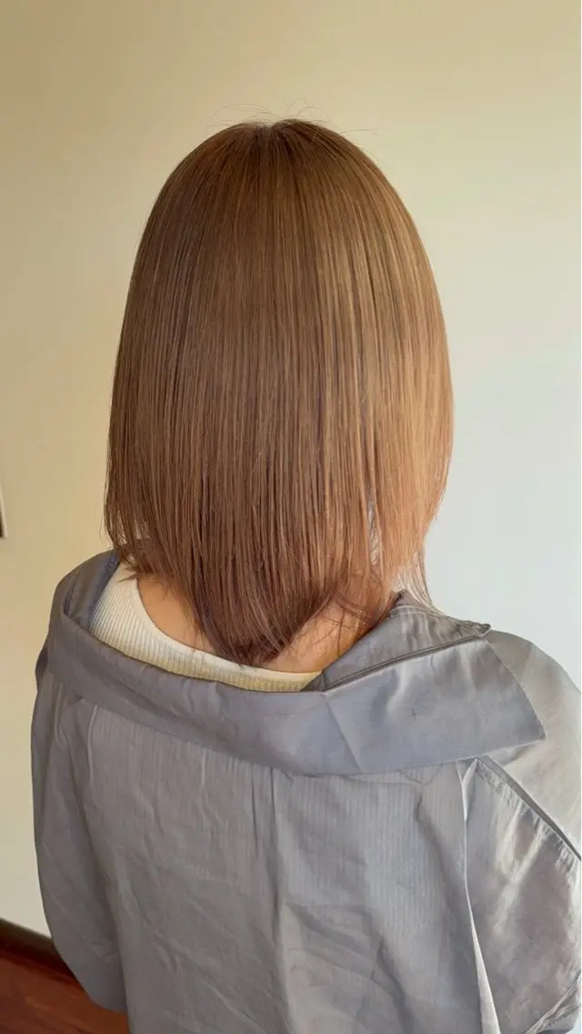 ミディアム カラー ブリーチ 榊原 伊織のヘアスタイル