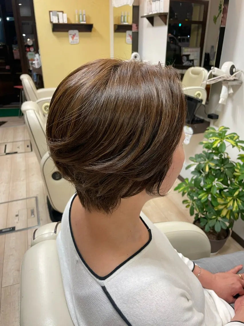 ショート パーマ ヘアアレンジ ショートヘア 河田 緋菜乃のヘアスタイル