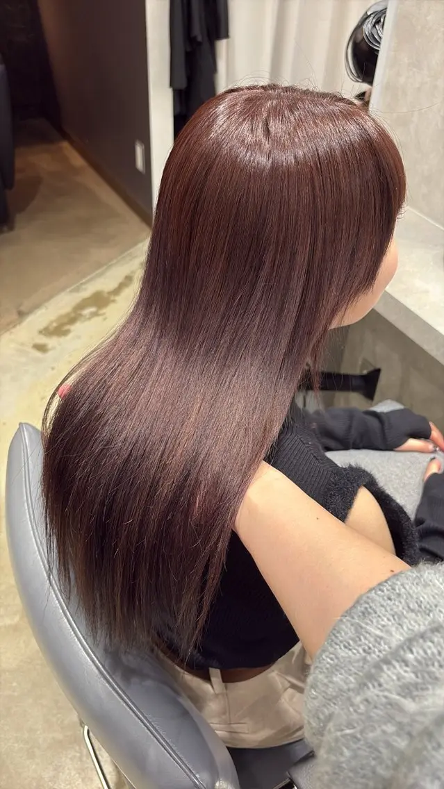 セミロング カラー ブラウンカラー ピンクカラー ピンクブラウン ヘアカラー より♡ モデル募集中🎀のヘアスタイル