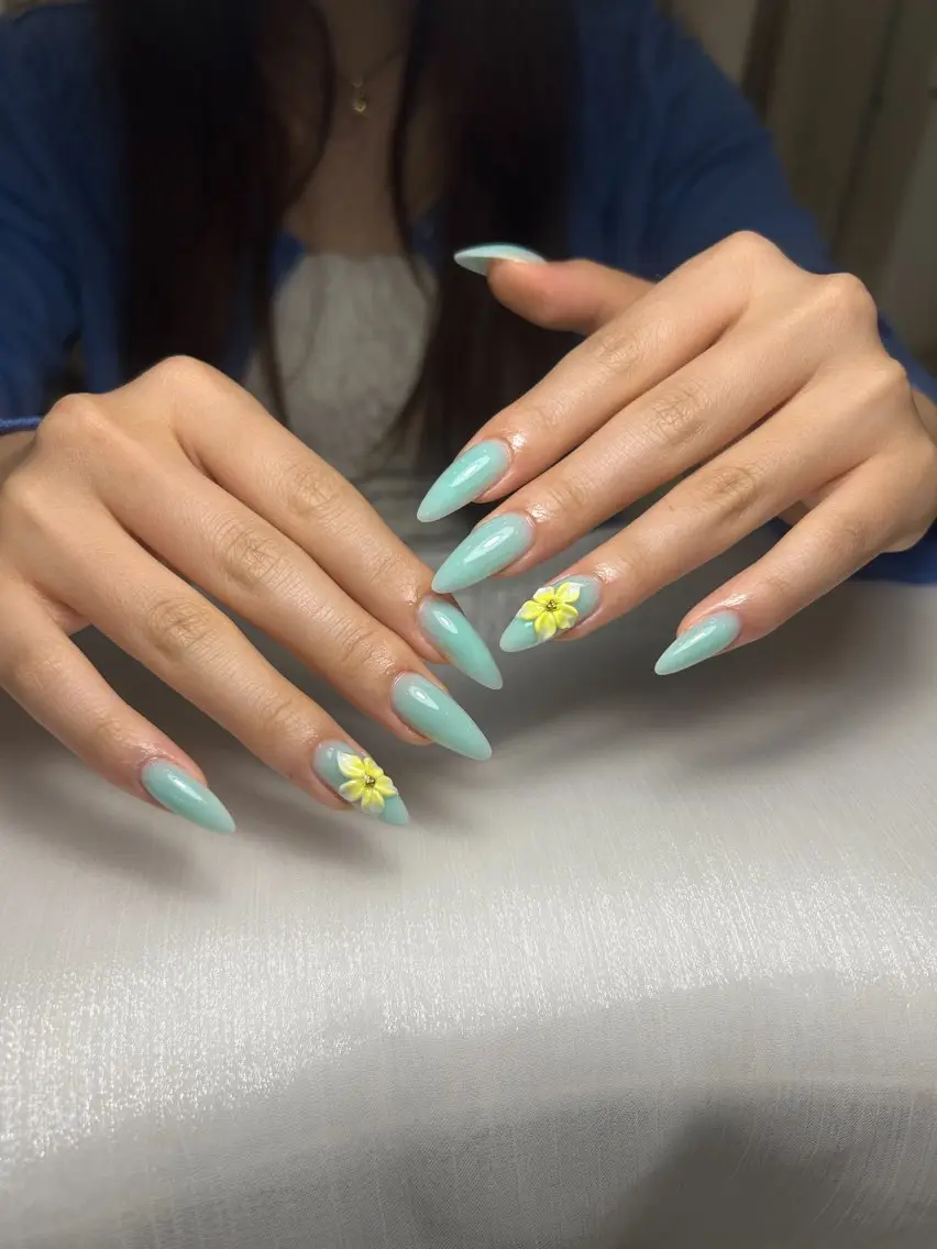 ネイル モモ NAILSのネイルデザイン