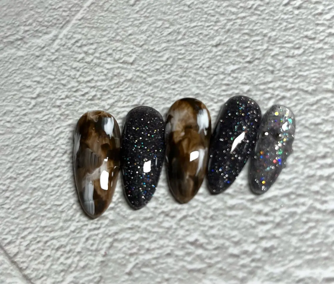 ショート 2DY NAIL SALONのネイルデザイン