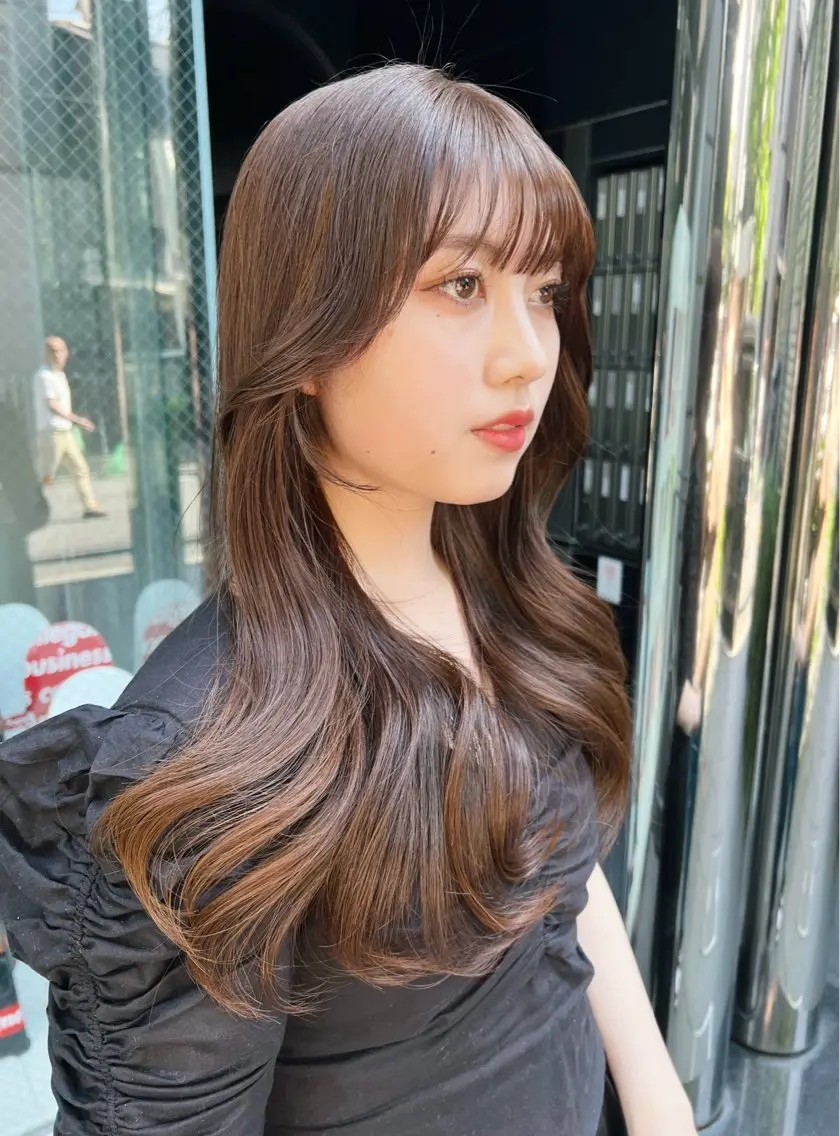 ロング カラー カット ヘアカラー トリートメント 吉ヶ別符 亮祐のヘアスタイル